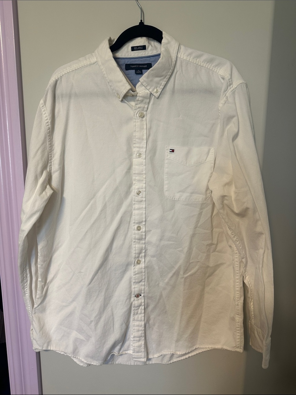 Tommy Hilfiger Men’s White Button-Down Pocket Shirt